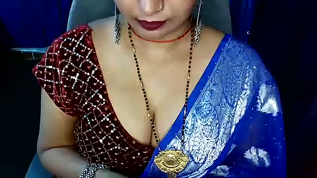 Snapshot of QUEEN_SAKHI- chatting on 05.22.26 QUEEN SAKHI- online show from 05.22.26