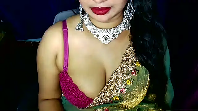 QUEEN SAKHI- online show from 06.21.26