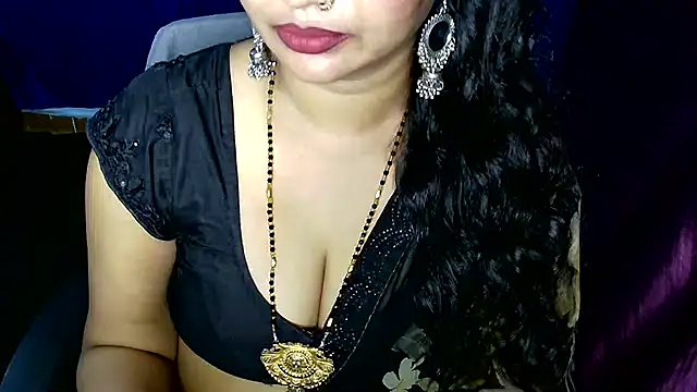 QUEEN SAKHI- online show from 06.27.26