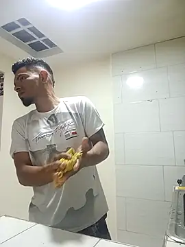 MI GERALD online show from 09.15.25