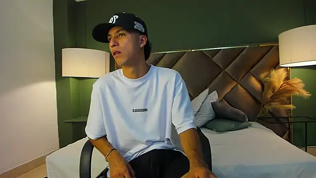 Marcus Jeron online show from 10.12.25