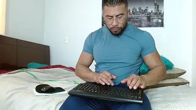 AntonyDAngelo25 online show from 09.14.25