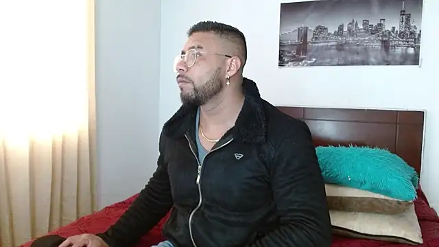 AntonyDAngelo25 online show from 11.16.25