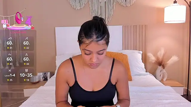 Camila Bustamante online show from 04.22.26
