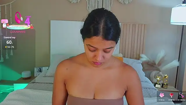 Camila Bustamante online show from 07.10.26