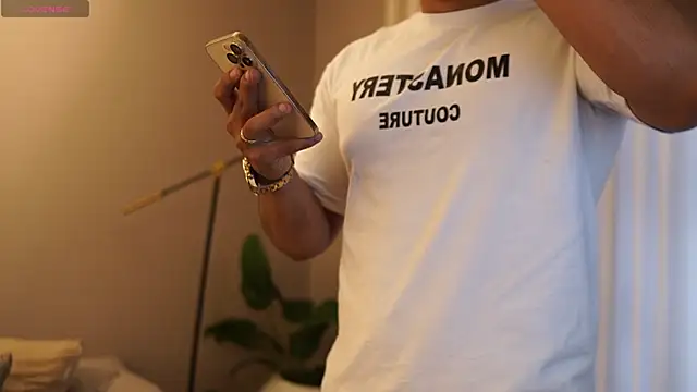 Thiago Valente online show from 11.05.25