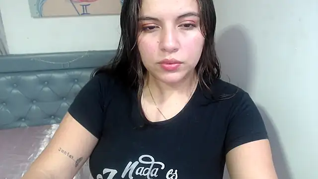 sarah aguilar online show from 10.18.25