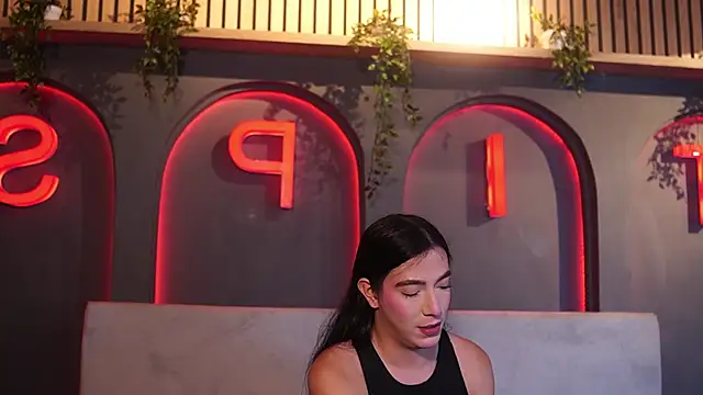 Snapshot of Ariaa_Isabell chatting on 05.22.26 Ariaa Isabell online show from 05.22.26