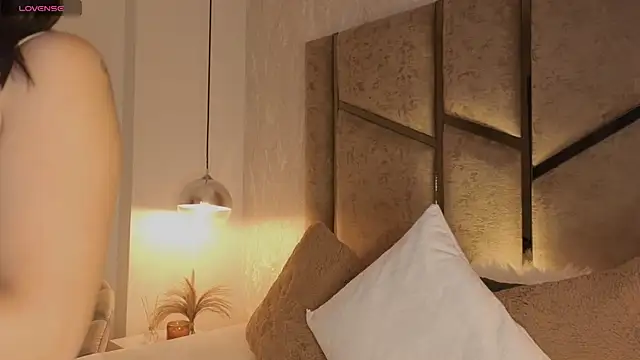 scarlethlux online show from 07.21.26