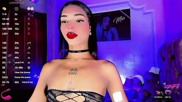 LADY-HOT-SEXY- online show from 06.17.26