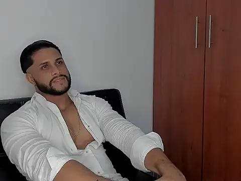 Pier Simons online show from 09.28.25