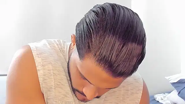 Pier Simons online show from 03.14.26