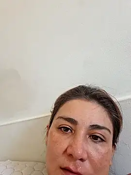 Snapshot of KatyPerra2 chatting on 04.08.26 KatyPerra2 online show from 04.08.26