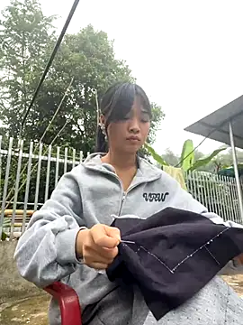 Snapshot of Phayphay77 chatting on 10.24.25 Phayphay77 online show from 10.24.25