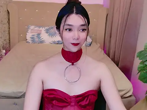 Snapshot of Ts-yoshi chatting on 11.29.25 Ts-yoshi online show from 11.29.25