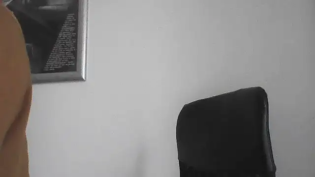 Snapshot of FROCETTO93 chatting on 02.13.26 FROCETTO93 online show from 02.13.26