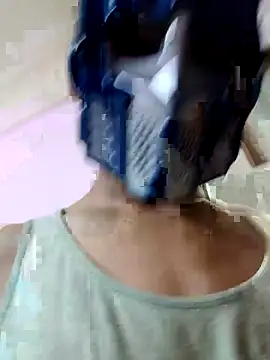 Snapshot of Rwkya chatting on 11.02.25 Rwkya online show from 11.02.25