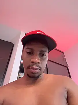 Snapshot of andyadan chatting on 10.30.25 andyadan online show from 10.30.25