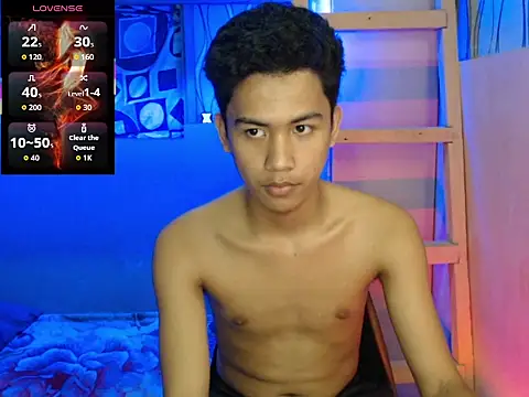 Snapshot of Demure_Asian143 chatting on 11.08.25 Demure Asian143 online show from 11.08.25