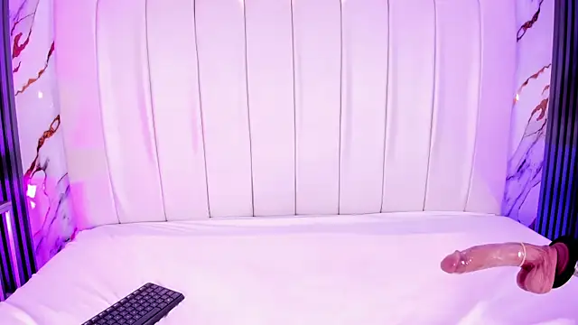 LovelyEyesx online show from 06.24.26