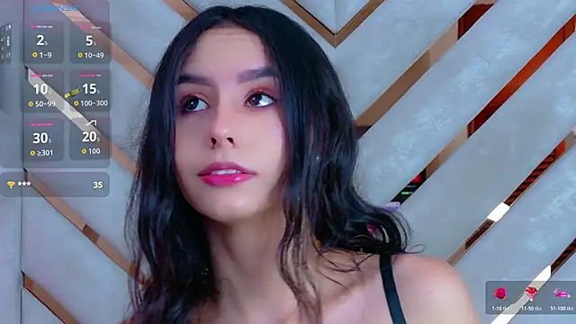 Sarah-Grace online show from 11.26.25