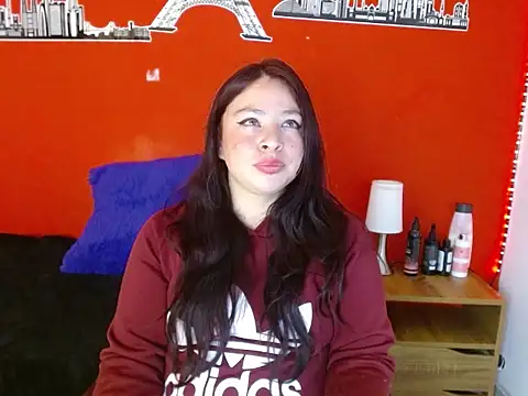 Snapshot of miadoll303av chatting on 09.19.25 miadoll303av online show from 09.19.25