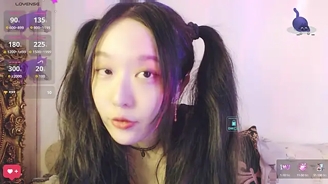 Etherealcat33 online show from 10.16.25