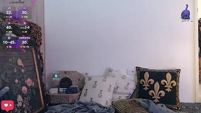 Etherealcat33 online show from 10.29.25