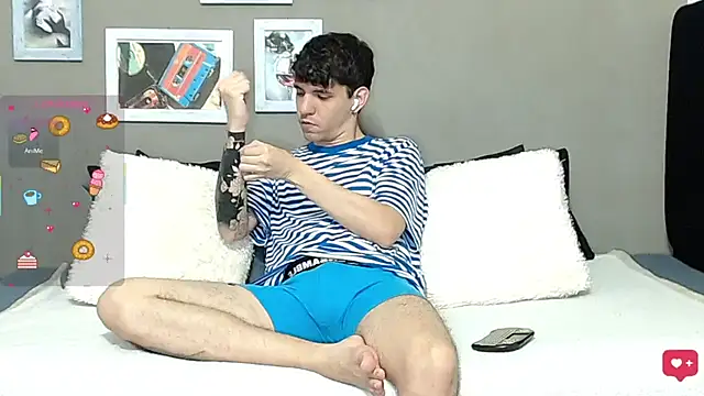 Snapshot of Matteo12_ chatting on 06.05.26 Matteo12 online show from 06.05.26