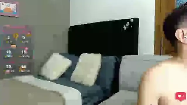 Snapshot of Matteo12_ chatting on 06.12.26 Matteo12 online show from 06.12.26