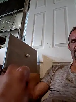 Hungwell1515 online show from 09.12.25