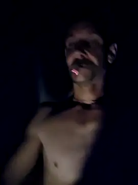 Hungwell1515 online show from 10.15.25