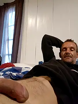 Hungwell1515 online show from 11.24.25