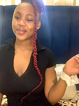 Snapshot of ItsMsBankss02 chatting on 09.11.25 ItsMsBankss02 online show from 09.11.25