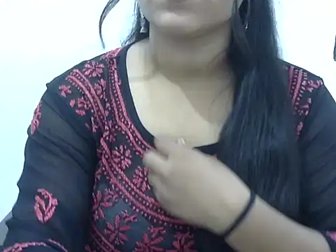 LIYO  online show from 07.07.26
