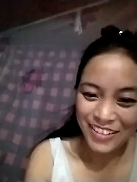 Snapshot of Maipm18 chatting on 09.18.25 Maipm18 online show from 09.18.25