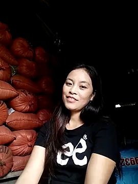 Snapshot of Maipm18 chatting on 09.28.25 Maipm18 online show from 09.28.25
