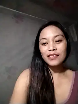 Snapshot of Maipm18 chatting on 10.08.25 Maipm18 online show from 10.08.25