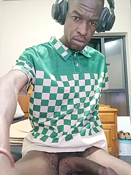 Snapshot of Fizozoo chatting on 02.08.26 Fizozoo online show from 02.08.26