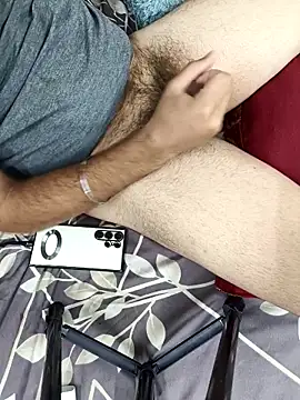 Snapshot of krishx776 chatting on 09.15.25 krishx776 online show from 09.15.25