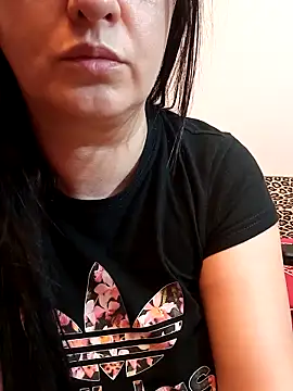 Snapshot of TriumphLove chatting on 02.26.25 TriumphLove online show from 02.26.25