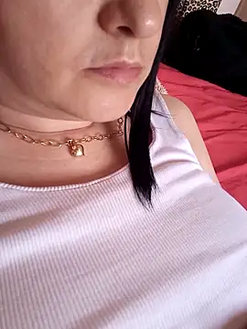 Snapshot of TriumphLove chatting on 03.09.25 TriumphLove online show from 03.09.25