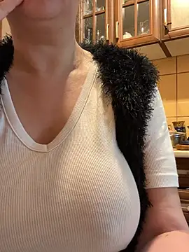 TriumphLove online show from 04.30.26