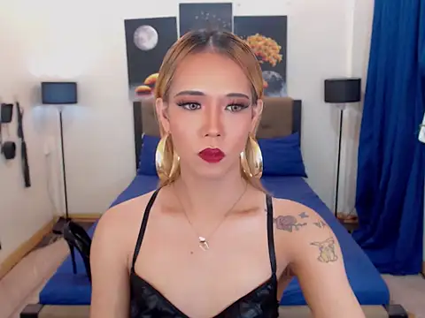 Snapshot of PreciousAmore chatting on 09.18.25 PreciousAmore online show from 09.18.25