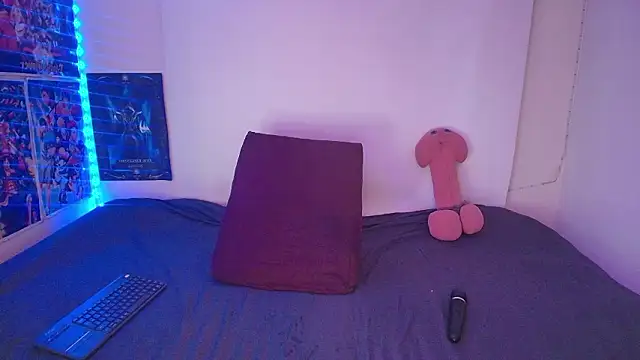 AlannisSweet online show from 03.17.26