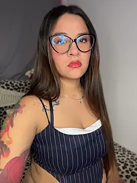 Linda Bellucci online show from 07.10.26