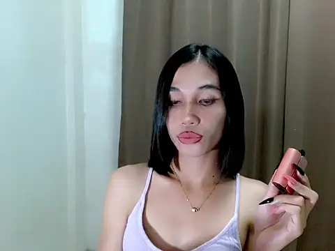 Urfucking khloe1 online show from 11.05.25