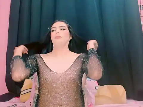  crystal23  online show from 11.15.25