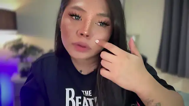 Snapshot of _seductive_jane chatting on 12.19.25 seductive jane online show from 12.19.25