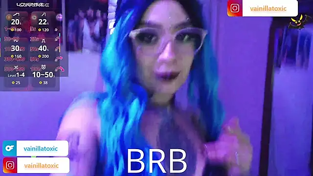 Snapshot of vainilla_doll chatting on 02.24.26 vainilla doll online show from 02.24.26